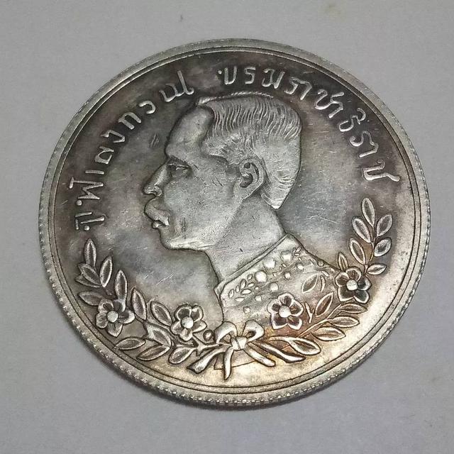 รูป เหรียญที่ระลึกปราบฮ่อ  ปี 1239,1247,1249 จุฬาลงกรณ์บรมราชาธิราช ☎0865742988 https://youtube.com/@atelut line🆔vb288  2