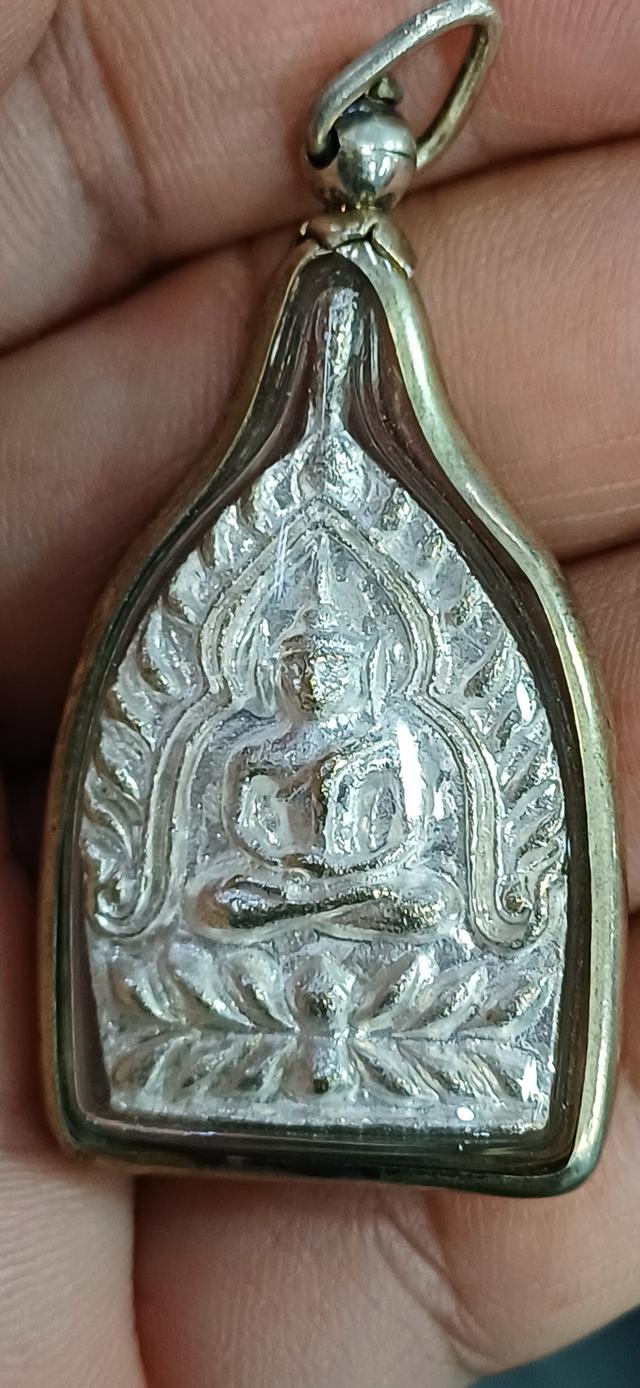 เหรียญเจ้าสัวมหาเศรษฐี ญส.ส.90 僧王级大富豪圣物:曼谷僧王庙(Wat Bowonniwet)佛历2546年(2003年)“座山佛/座山富贵佛(Phra Chao Sua)” 庆祝前僧王90寿辰(双面委员模)