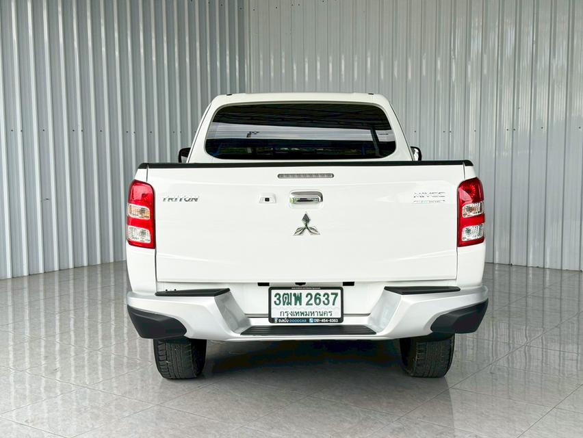 Mitsubishi TRITON 2.4 GLS PLUS CAB รุ่นรองท็อป ปี2017 ดีเซล เกียร์ธรรมดา รูปที่ 8