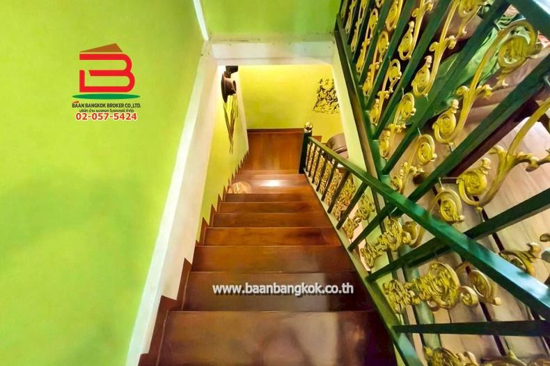 อาคารพาณิชย์ ซอยเพชรเกษม 4 แยก 1 เนื้อที่ 11.1 ตรว. ถนนเพชรเกษม แขวงวัดท่าพระ เขตบางกอกใหญ่ 4