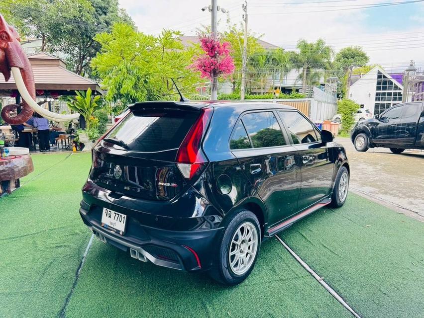 #MG MG3 1.5 D  Hatchback ปี 2022 -MG MG3 1.5 D ปี : 2022 เกียร์ : ออโต้ เครื่องยนต์เบนซิน : 1,500 CC สี : เหลือง-ดำ OPTION : AIRBAG 2 ใบ    11