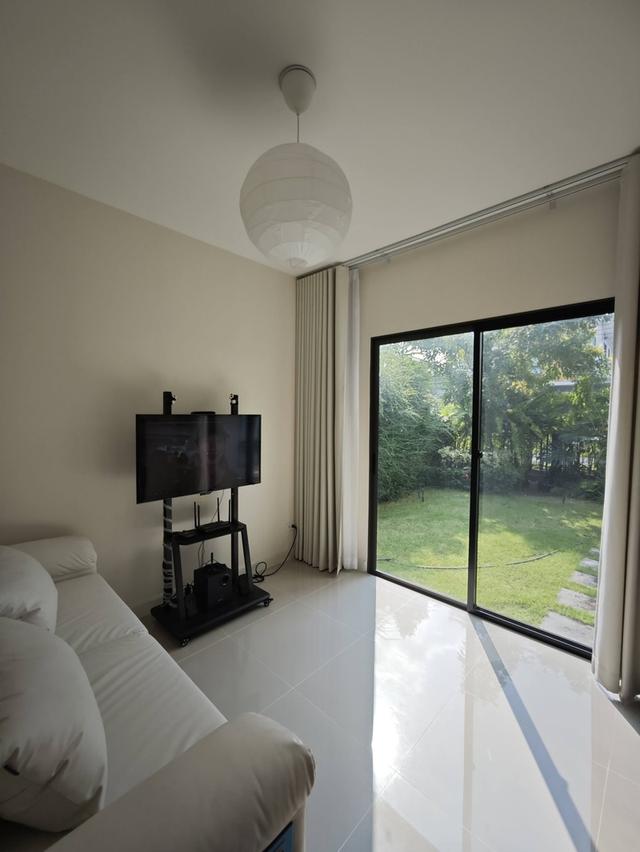 ขายบ้านเดี่ยว เพอร์เฟคพาร์ค สุวรรณภูมิ ร่มเกล้า เฟส 5 บ้านใหม่ 3 ปี  เงียบสงบ 6