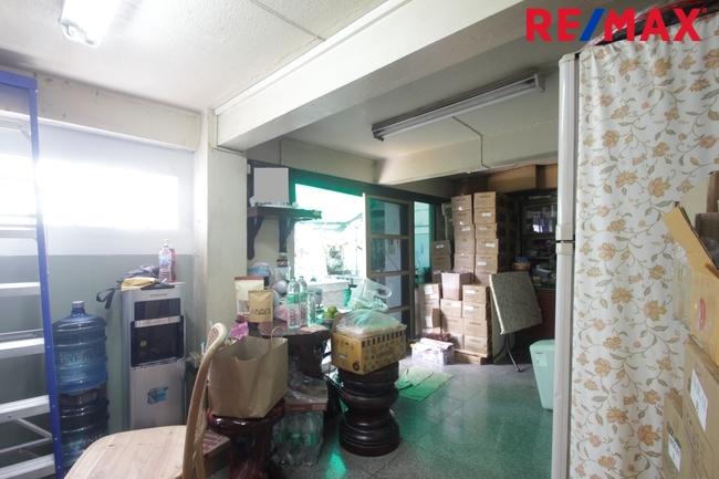 อาคารพาณิชย์เจริญกรุง พระราม3 แฉล้มนิมิตร ริมถนน2ห้องคู่ ห้องมุมปากซอยสุดประเสริฐ1 ใกล้ทางด่วน สาทร สีลม อยู่อาศัย ค้าขาย ทำสำนักงานได้ 14