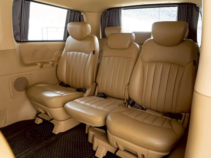 ขาย Hyundai H1 2.5Deluxe ปี13 15
