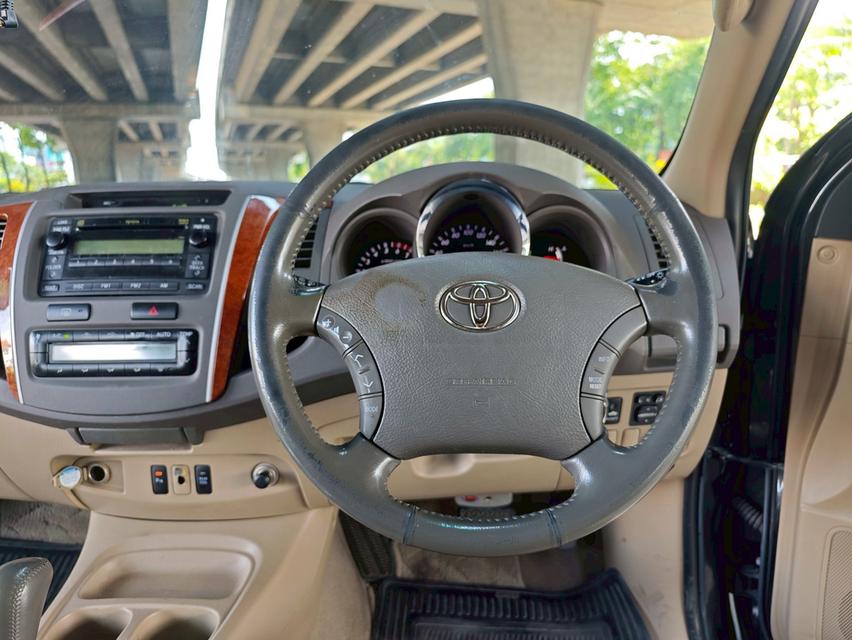 Toyota Fortuner 2.7 V 2WD AT ปี 2009 13