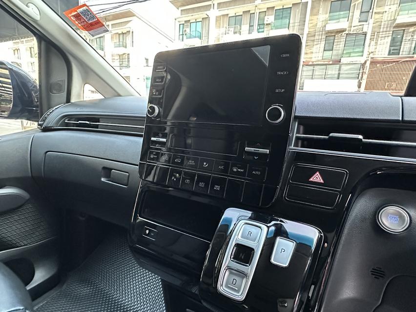 รถตู้ 11 ที่นั่ง HYUNDAI STARIA 2.2 SEL จดทะเบียนปี2022 ฝาท้ายไฟฟ้า บันไดข้างพับเก็บได้ รูปที่ 10