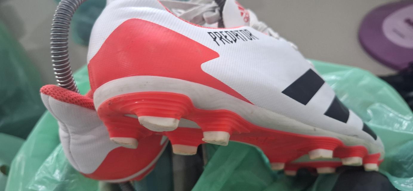 รองเท้ามือสองราคาถูก รูปที่ 2