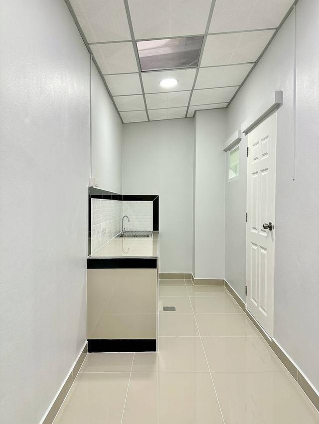 หมู่บ้านไลโอ 15
