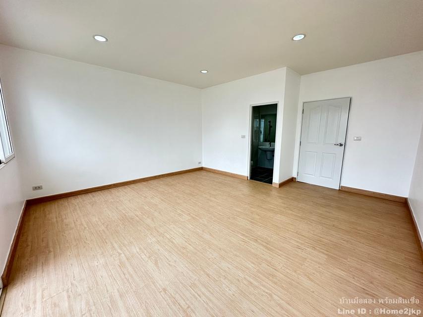 หมู่บ้านกรีนิช รามอินทรา 16