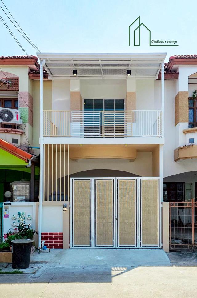 ทาวน์เฮ้าส์ทำเลทอง หมู่บ้านนันทิชา 1 ถนนบางกรวย-ไทรน้อย ฟรีโอน 1
