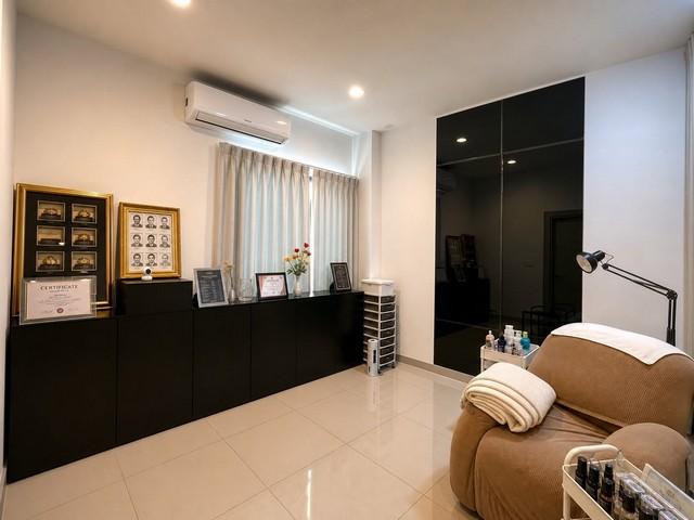 ให้เช่าโฮมออฟฟิศ 4 ชั้น หลังมุม พรีเมี่ยมเพลส มิกซ์ นวมินทร์ Premium Place Mix Nawamin ติดถนนใหญ่นวมินทร์ ใกล้ MaxValu 6