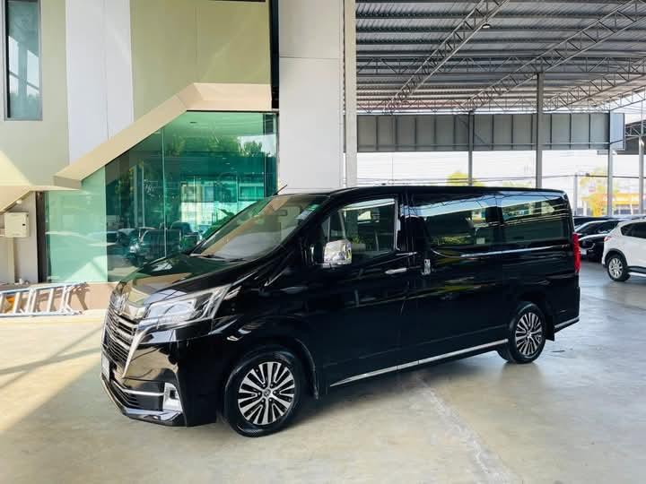 ปล่อยขายด่วน Toyota Majesty