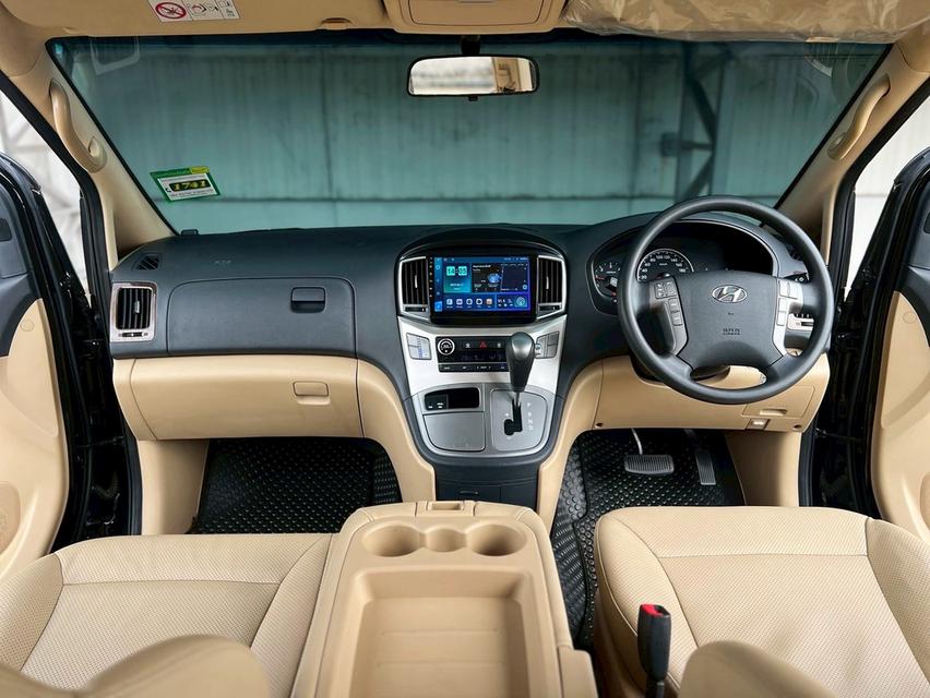 HYUNDAI H-1 2.5 Elite ปี 2018 เครื่องดีเชล  14