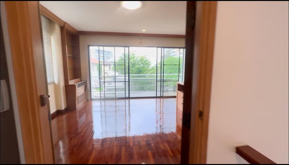 ขายบ้านเดี่ยว ธารารมย์ รามคำแหง 43/1 ใกล้บดินทรเดชา เดินทางสะดวกหลายเส้นทาง ราคาพิเศษ 27 ล้าน 9