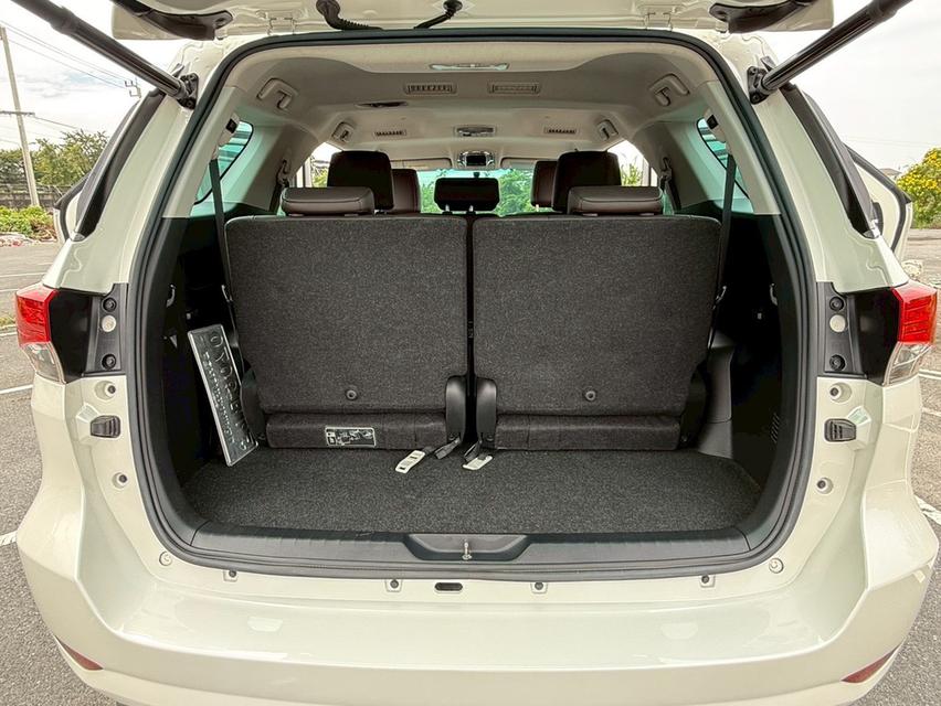 #Toyota #Fortuner 2.4 G สีขาว ปี2020 14