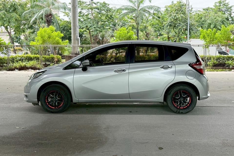 Nissan NOTE 1.2 V AT ปี 2018 8