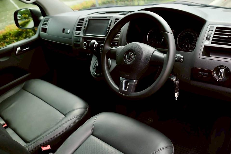 รหัสรถ PR2888 Volkswagen Caravelle 2.0 TDI 2013 14