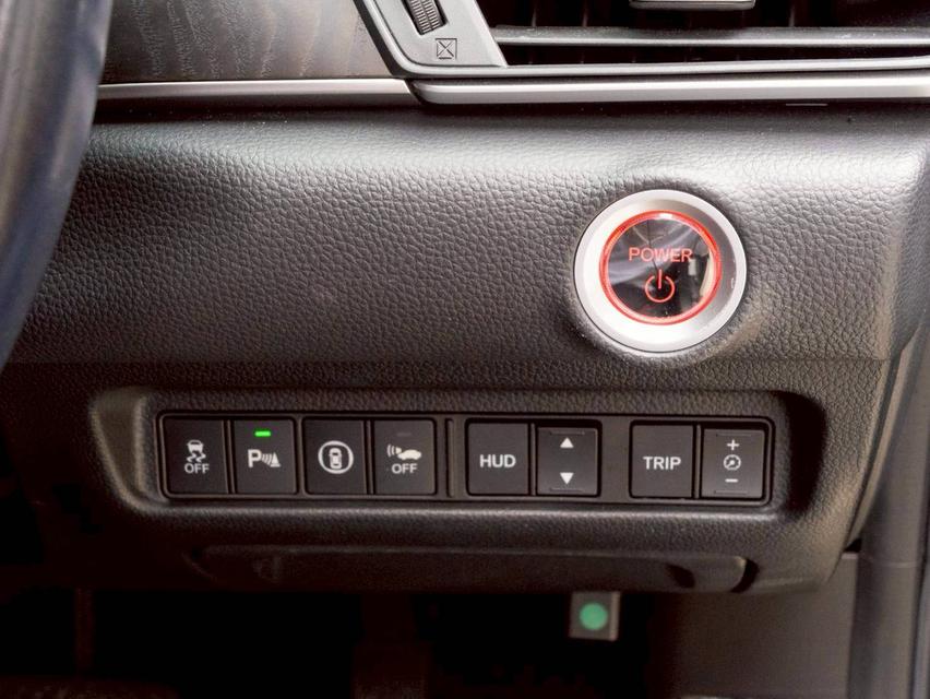 HONDA ACCORD 2.0HYBRID TECH SUNROOF ปี 2020 11