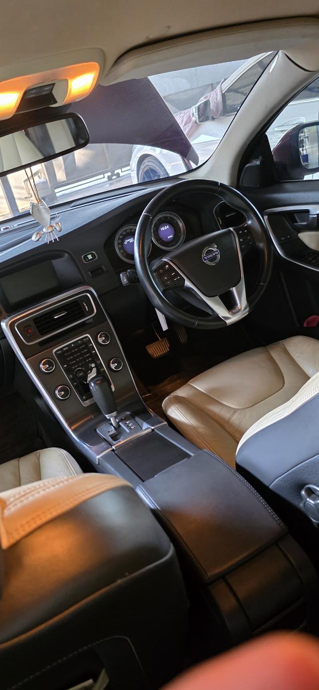 รถยนต์ volvo v60 มือสอง ปี2013 12