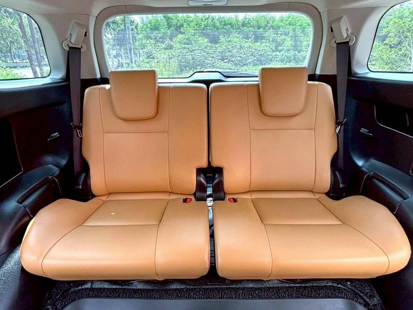 Toyota Fortuner 2.8 V 4WD ปี 2016 15