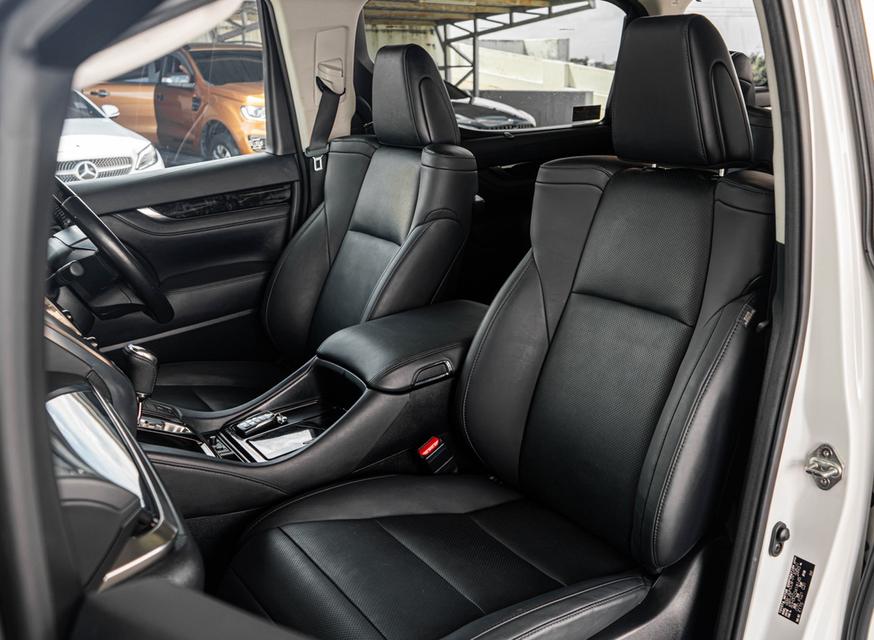 Toyota ALPHARD 2.5 SC-Package AT ปี 2023 รูปที่ 12