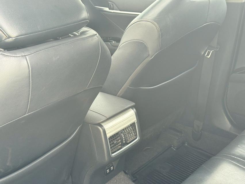 Toyota Camry 2.5 Hybrid Premium luxury top 2018  13