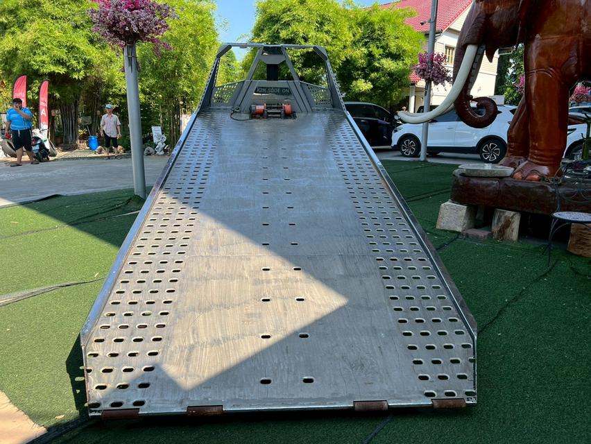 🏗️ รถสไลด์สายสร้างตัว เครื่อง 2.8 แรงจัด สภาพป้ายแดง! 🏗️ TOYOTA REVO 2.8 ENTRY ปี 2023 ไมล์แท้แค่ 14,xxx กม. พร้อมทำเงินทันที! รูปที่ 7