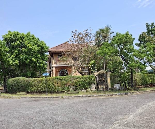 ขายบ้านเดี่ยว บางนา-ตราด กม.18 บ้านที่ออกแบบมาเพื่อการอยู่อาศัยจริง สไตล์ยุโรปคลาสสิก โทนเมดิเตอร์เรเนียน 1