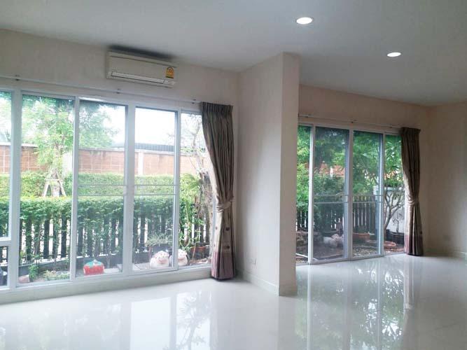 H-103 : บ้านหลังมุม 64 ตร.วา ม.บางกอก บูเลอวาร์ด เทพารักษ์-วงแหวน ขายต่ำกว่าประเมิน กู้ได้เกิน มีส่วนต่าง 11
