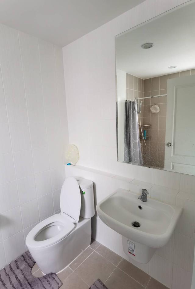 ให้เช่าบ้านเดี่ยว 2ชั้น  หมู่บ้านเซนโทร รังสิตคลอง 4 ธัญญะ ปทุมธานี 🚩ติดสนามกอลฟ์กรุงกวี,ใกล้โลตัสคลอง 4,ทางด่วน,โรงเรียนสวนกุหลาบรังสิต,ดรีมเวิล์ด 11