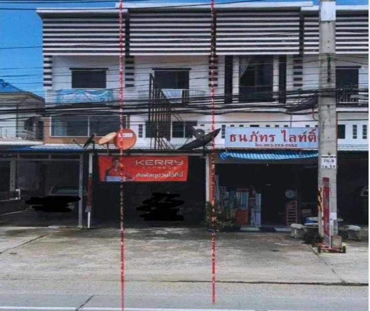 ขายที่ดินพร้อมตึกแถวสองชั้นครึ่งติดถนนใหญ่ อำเภอสันทราย  1
