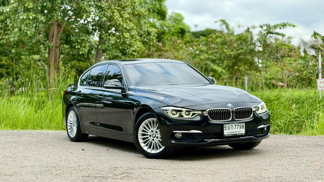 🔥#BMW F30 LCI 320D ICONIC ปี2017เครื่องยนต์ดีเซล 2.0 TwinTurbo เกียร์ZF 8Speed เลขไมล์ 160,xxx กม. รถบ้านแท้ เจ้าของ 1 มือ🤗เพียง 599,000(จัดไฟแนนซ์