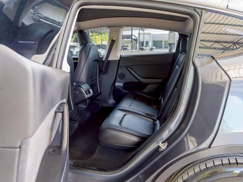 Tesla Model Y Rear-Wheel Drive ปี จด 2023 14