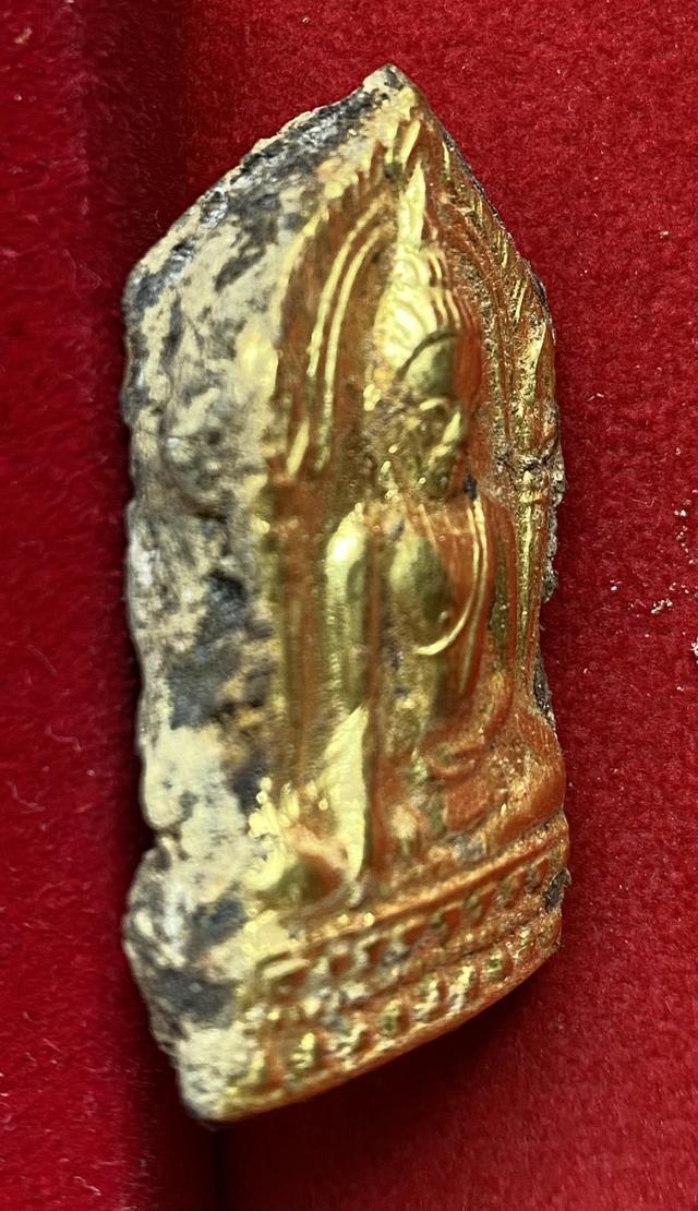 รูป พระว่านหน้าทอง พิมพ์พระพุทธชินราชใบเสมา กรุวัดใหญ่(วัดพระศรีรัตนมหาธาตุ) พิษณุโลก 4
