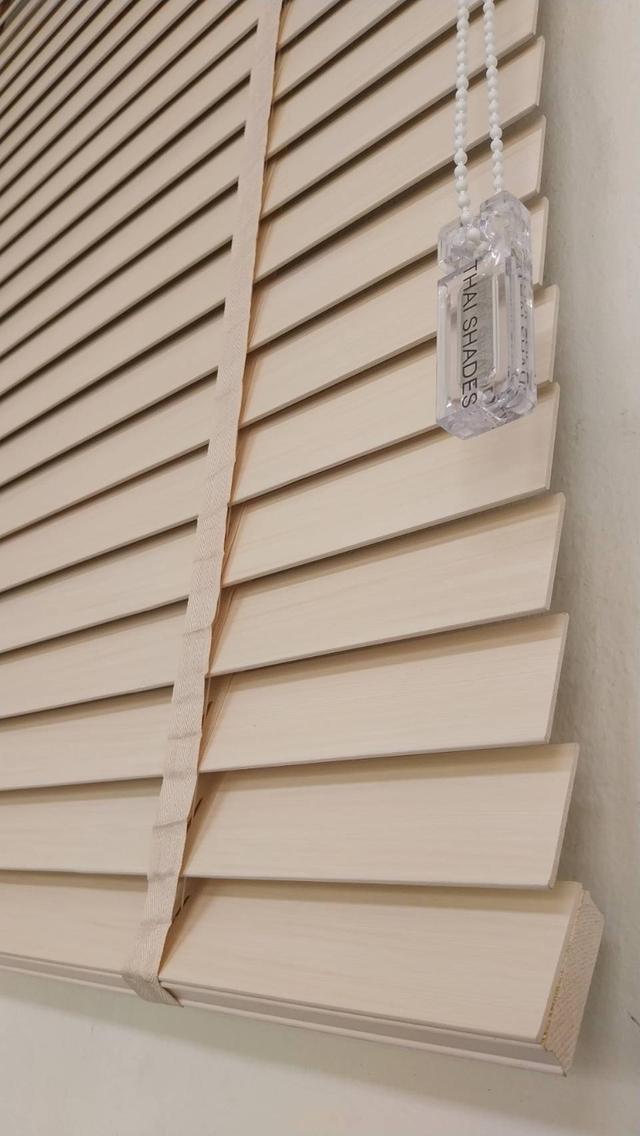 ลด50 %มู่ลี่ไม้ โฟมวู้ด มือหนึ่ง ไซส์ 89x100cm. และ 98x110 cm.