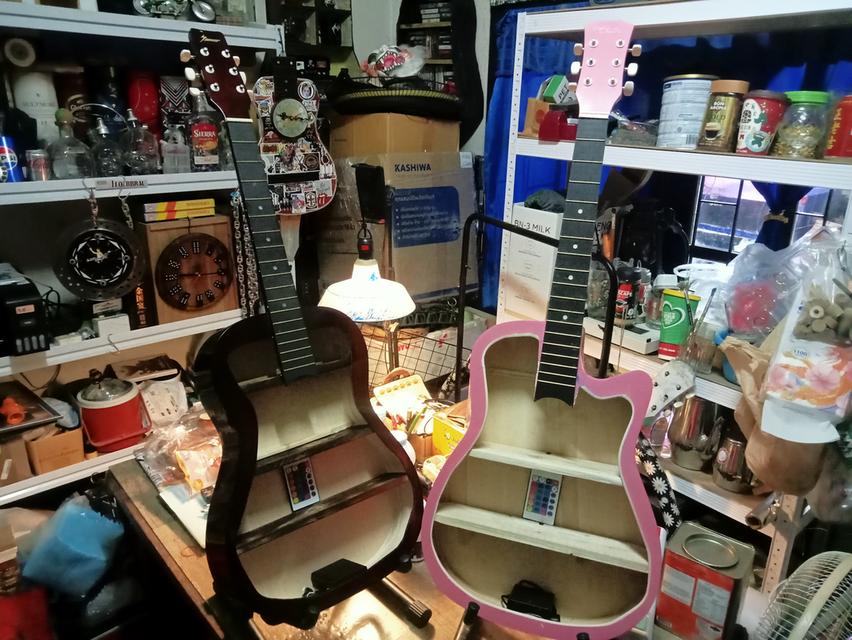 Guitar Shelf GRB......