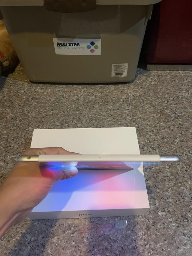 ขายiPadAirสีSilver16กิ๊กWifi Celluerใส่ซิมได้ไร้รอยตกใช้งานดีทุกๆฟังชั่นถูกๆๆ