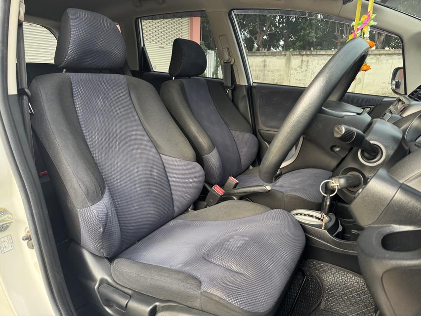 HONDA JAZZ GE 2011 AUTO V IVTEC รูปที่ 15