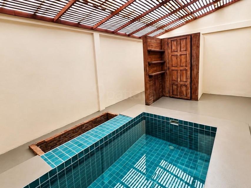 For Rent — 4-Storey Commercial Building on Pratumnak Soi 5, Pattaya 300sqm 3 bedrooms 5 bathrooms walkable to the beach 2
