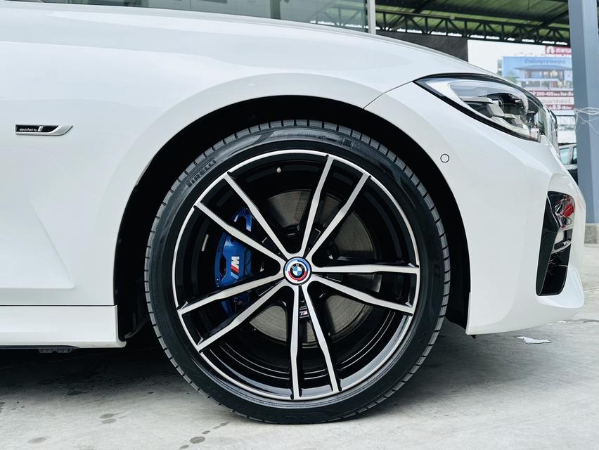 รหัสรถ TBM2929 🎖️2023 BMW 330e M Sport Plug-in Hybrid โฉม G20🎖️ 7