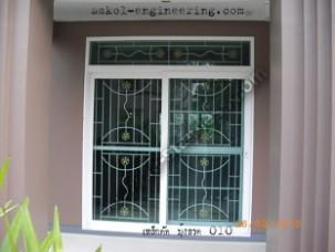 รับติดตั้งมุ้งลวดเหล็กดัด 11