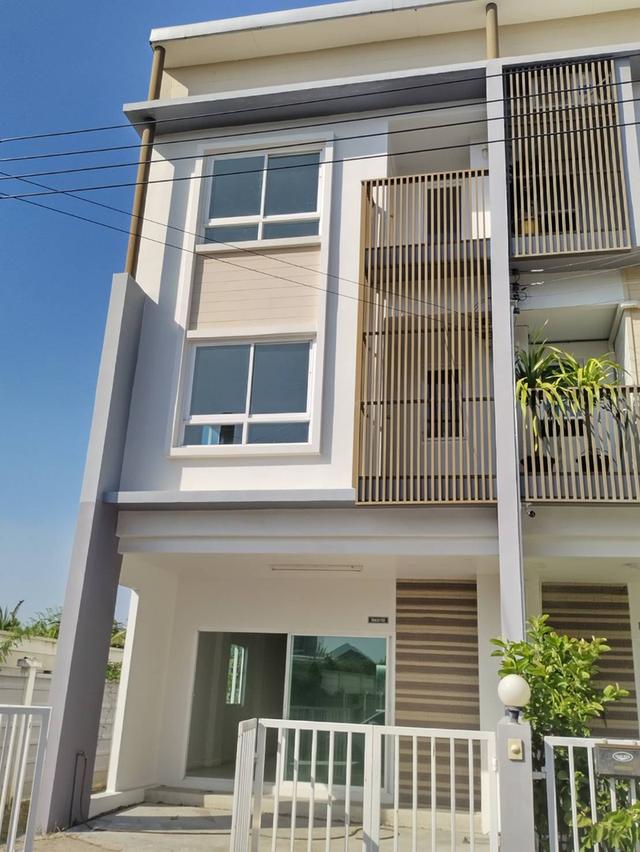 #เจ้าของขายเอง หมู่บ้านThe Rich Biz Home - Sukumvit 105 (ซอย105 ถนนสุขุมวิท) #ทาวน์โฮม 3 ชั้้น 4ห้องนอน 3 ห้องน้ำ 1  ห้องพระ  20 ตร.ว 4