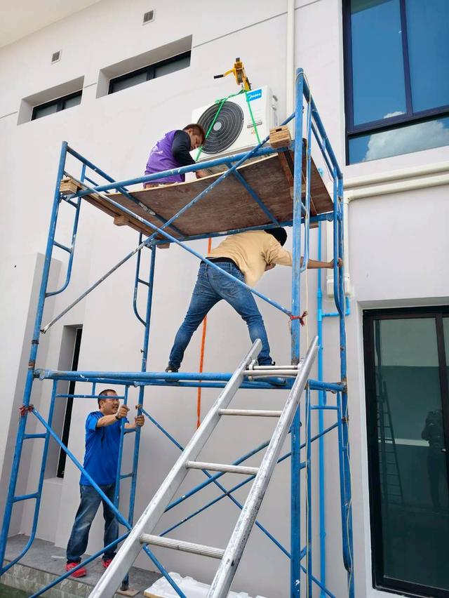 ช่างแอร์อุดมสุข ศรีนครินทร์ อ่อนนุช063-889-5489ช่างพสิษฐ์ติดตั้งแอร์ย้ายแอร์ล้างแอร์บ้าน รูปที่ 10