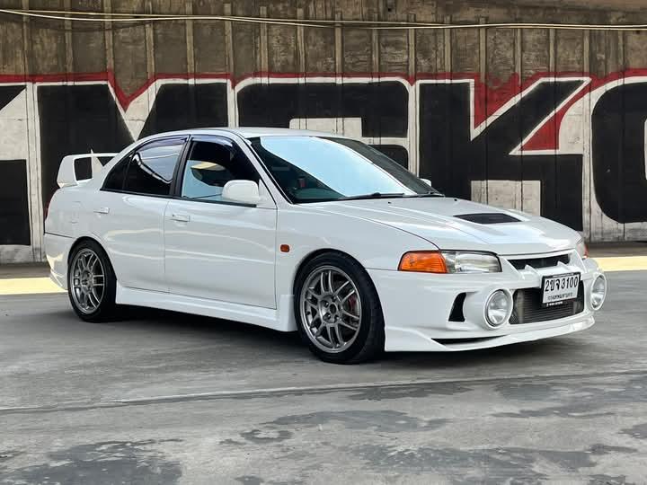 Mitsubishi Lancer ปี 1997 3