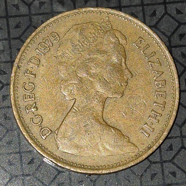 British coin 2 pennies. รูปที่ 3
