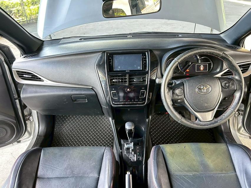 Toyota Yaris 1.2 High Hatchback AT ปี 2020 11