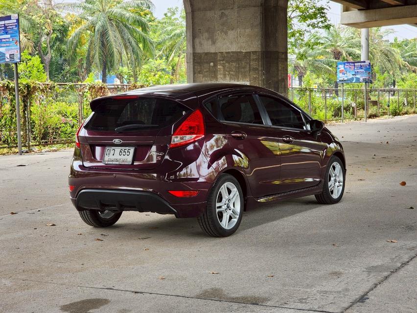 ขายรถ Ford Fiesta 1.6S Hatchback ปี 2012 สีแดง เกียร์ออโต้
