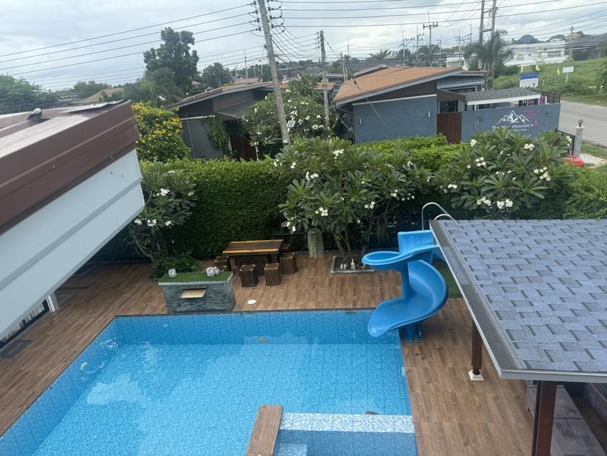 บ้านพัก ทำเลทอง 5.3ล้าน 10