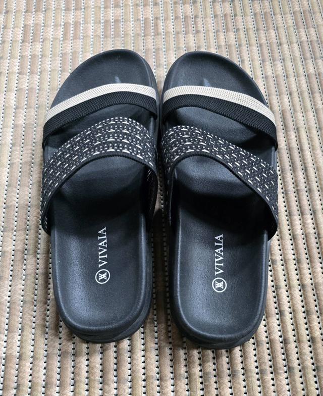 รองเท้าแตะ vivaia ในชอปไม่มีขายแล้ว