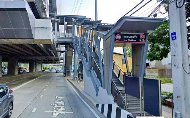 MRTลาดปลาเค้า100ม. รามอินทราต้นๆ เซนทรัลรามอินทรา 1.46กม. อาคารพาณิชย์ 4.5 ชั้น ให้เช่า 20ตรว. 260ตรม. สินแพทย์ รามอินทร 4
